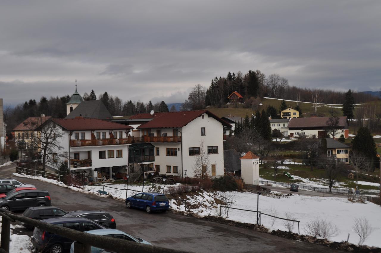 Gasthof Diewald Raach am Hochgebirge Εξωτερικό φωτογραφία